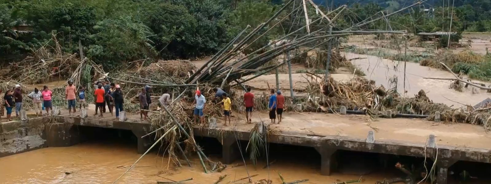 123 Dead, 130 Missing In Sri Lanka Disaster